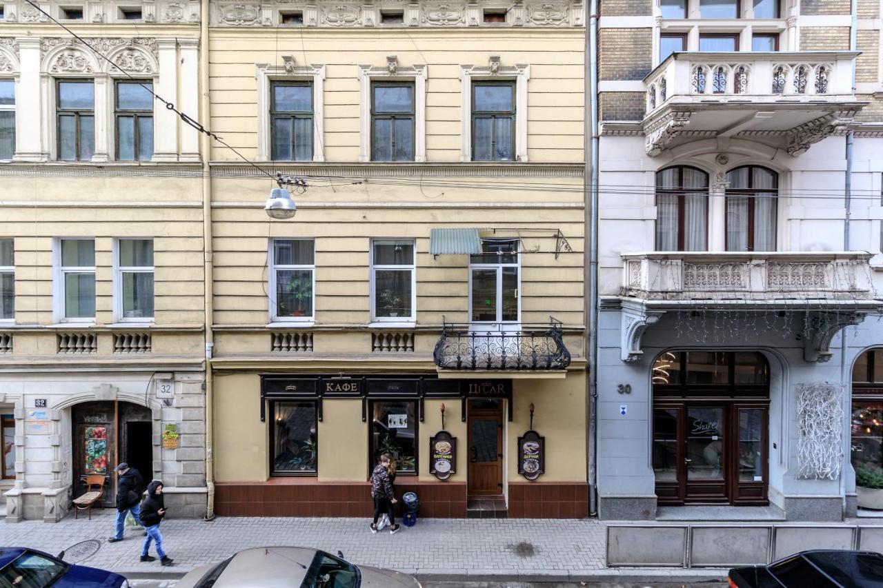 Nikolaj Kopernikus Apartment Lviv Kültér fotó